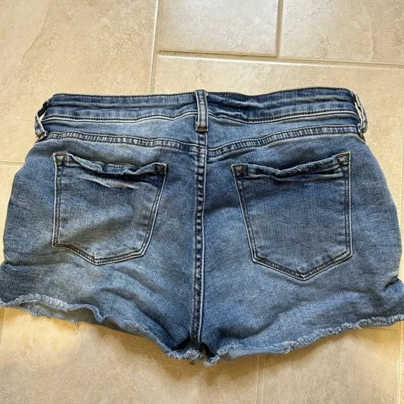 STS Blue Distressed Denim Jean Shorts - Picture 3 of 5